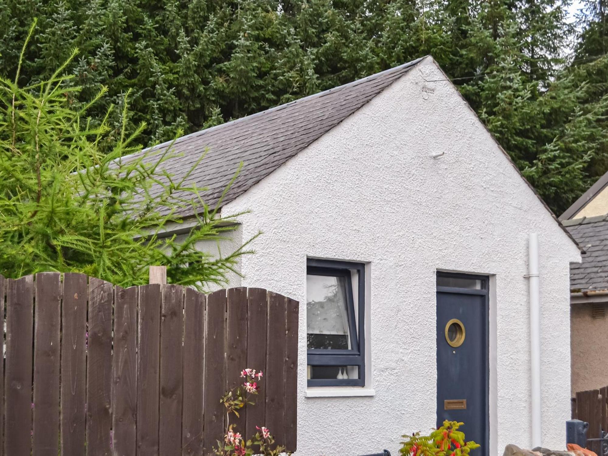 Douneside Cottage Inverness Exterior photo